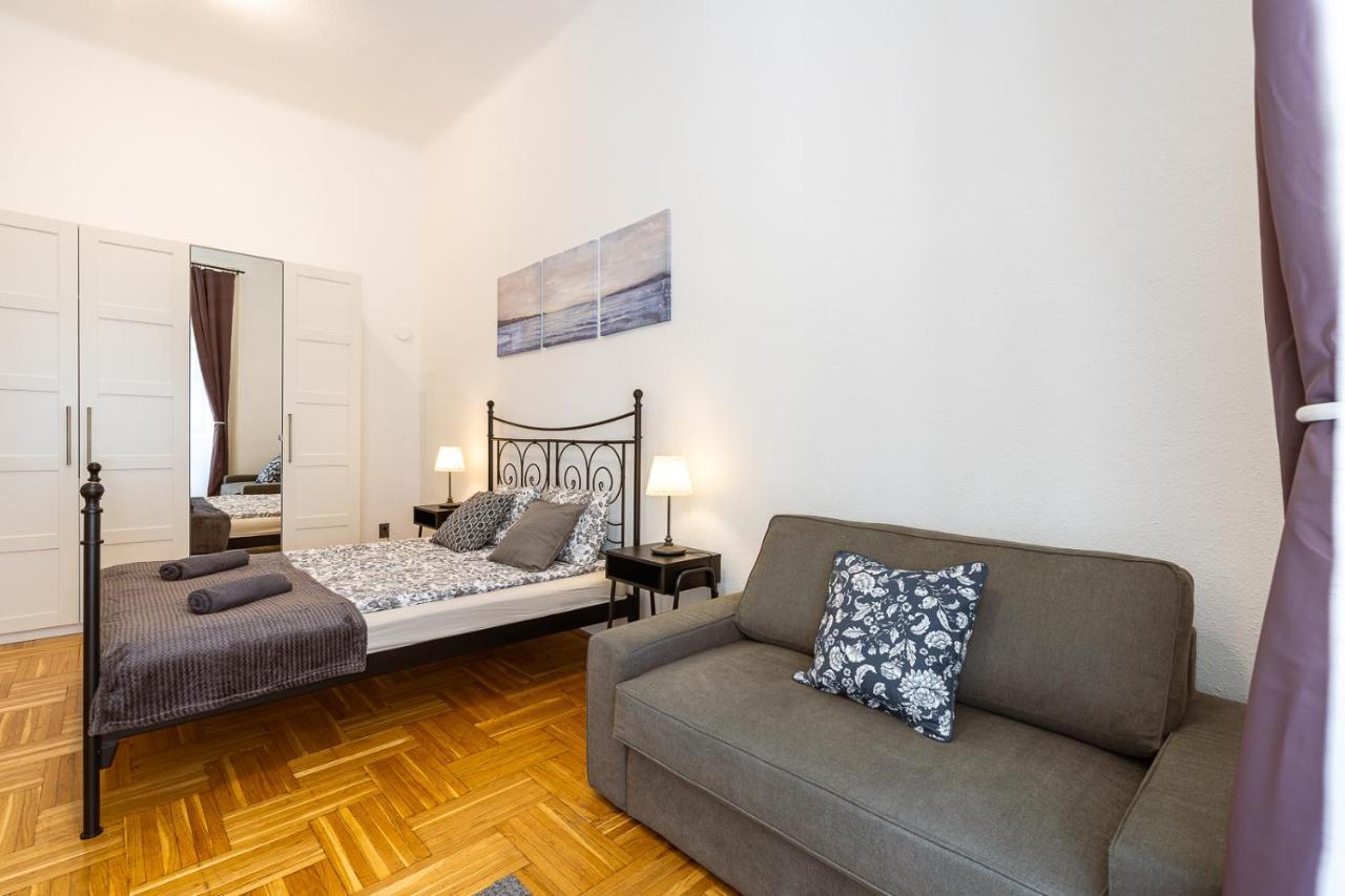Lovely Apartment Close To Synagogue And Szimpla Garden Budapest Kültér fotó