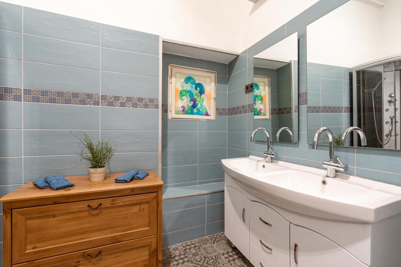 Lovely Apartment Close To Synagogue And Szimpla Garden Budapest Kültér fotó