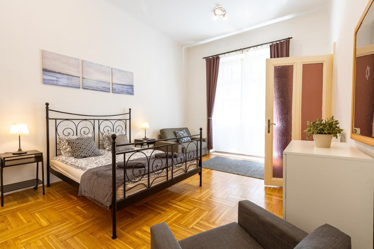 Lovely Apartment Close To Synagogue And Szimpla Garden Budapest Kültér fotó